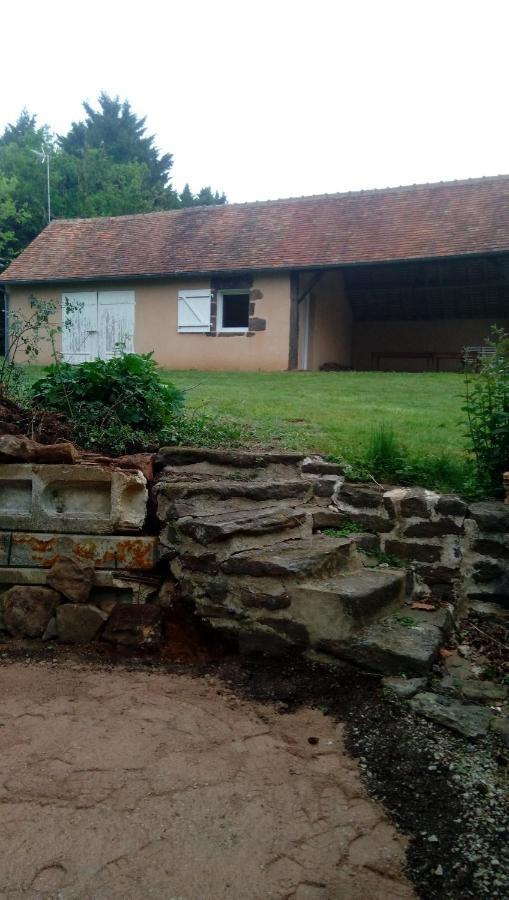 Maison En Pierre De Pays Ségrie المظهر الخارجي الصورة